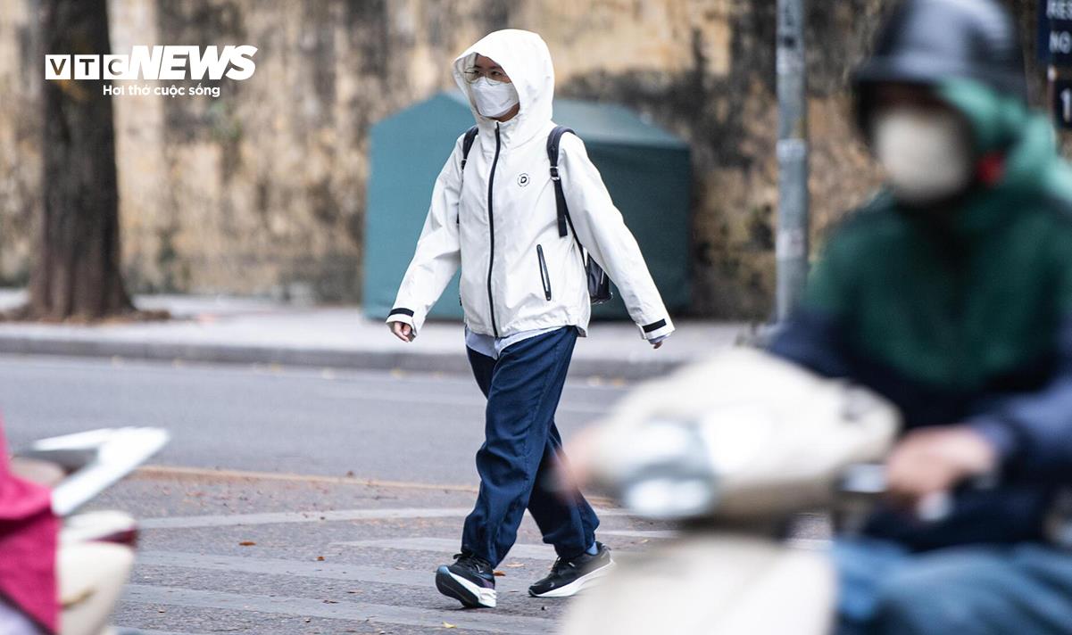 Dự Báo Thời Tiết Hôm Nay 24/10: Miền Bắc rét sớm, miền Trung đối mặt mưa kỷ lục