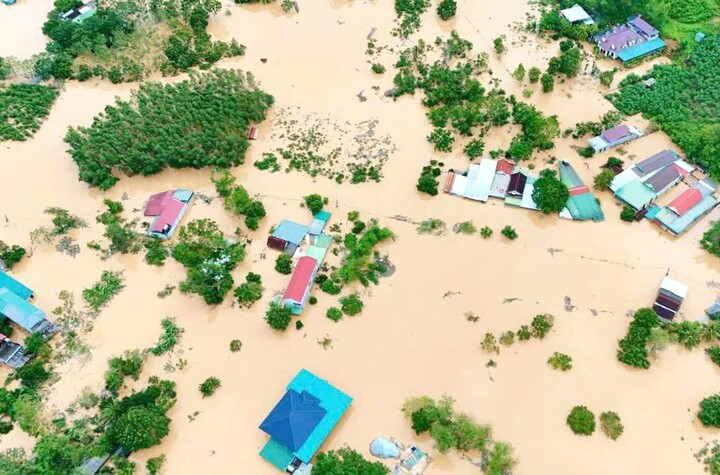 Dự Báo Thời Tiết Hôm Nay 19/10: Bão Số 12 Tiến Vào Biển Đông, Miền Trung Cảnh Báo Mưa To Đến Rất To